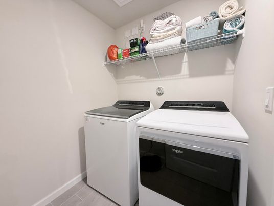Interior, Washer, Wood Texture Flooring