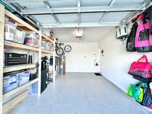 Garage, Interior