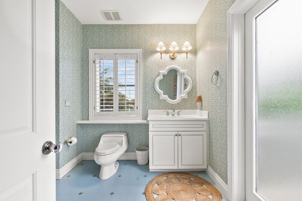 Bathroom, Interior