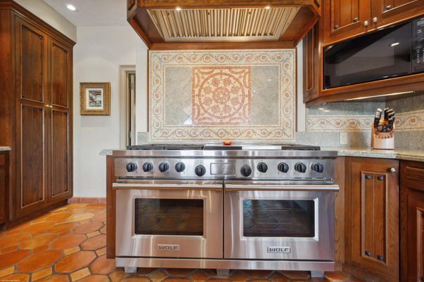Interior, Kitchen, Stainless Steel Appliances