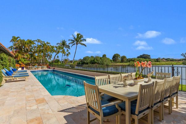 Exterior, Pool, Water