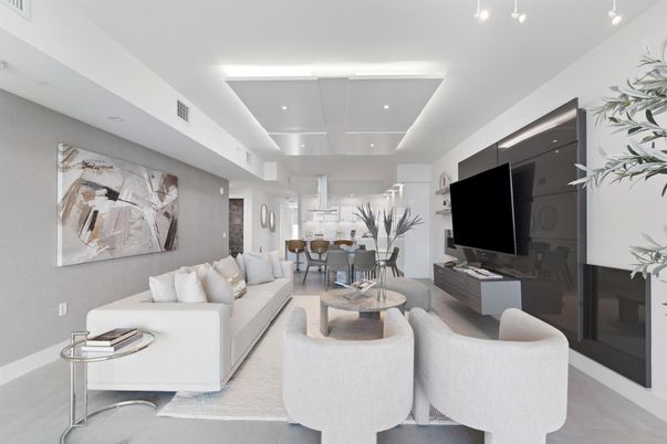 Dining room, Interior, Kitchen, Living room, Recessed Lighting