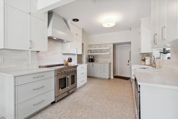 Interior, Kitchen, Stainless Steel Appliances