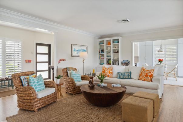 Interior, Living room, Pendant Lights, Wood Texture Flooring