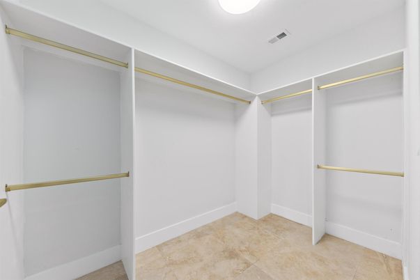 Interior, Walk-in Closets