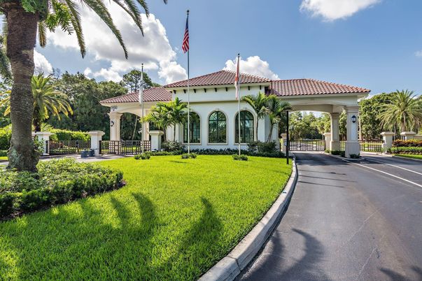 Backyard, Exterior, Facade, Mediterranean