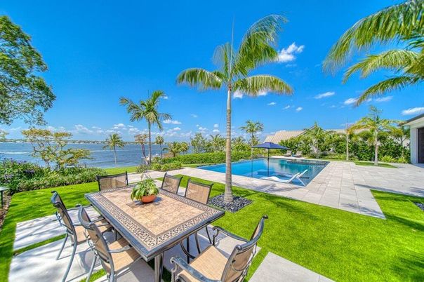 Exterior, Pool, Water