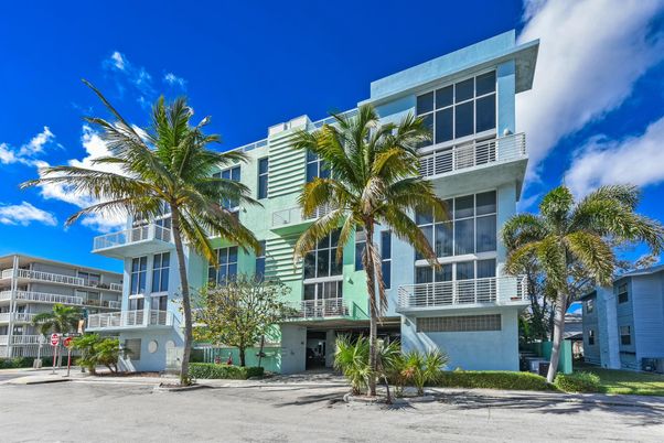 Exterior, Facade, Condo Building