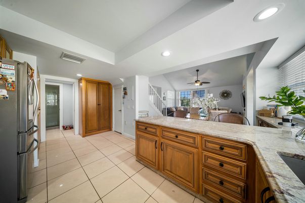 Interior, Kitchen, Recessed Lighting