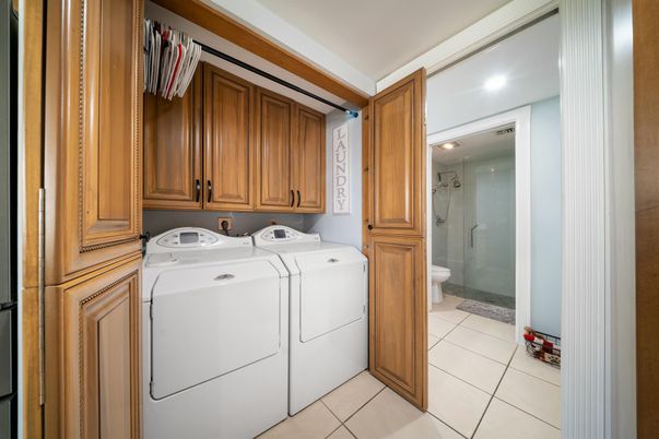 Interior, Recessed Lighting, Washer