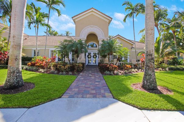 Backyard, Exterior, Facade, Mediterranean