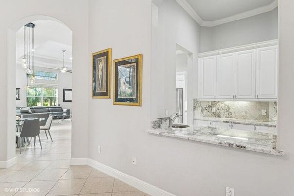 Dining room, Interior, Pendant Lights