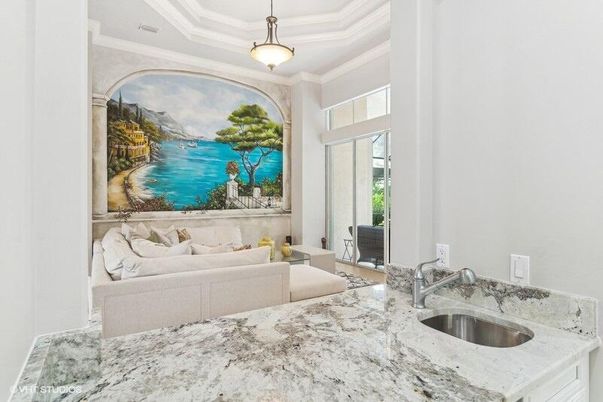Interior, Living room, Pendant Lights, Water