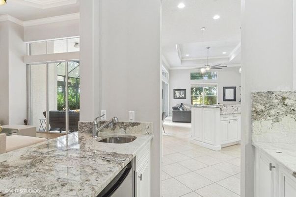 Interior, Kitchen, Living room, Pendant Lights, Recessed Lighting