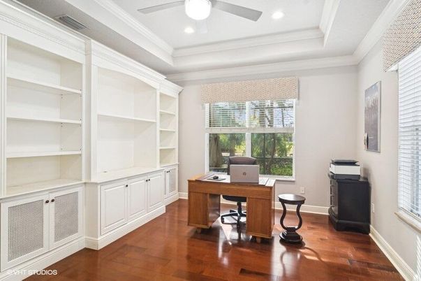 Home Office, Interior, Recessed Lighting, Wood Texture Flooring