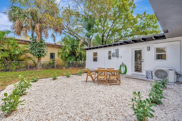 Backyard, Exterior