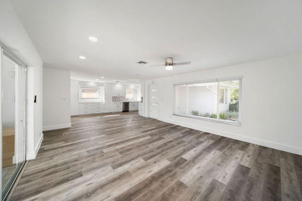 Empty room, Interior, Recessed Lighting, Wood Texture Flooring