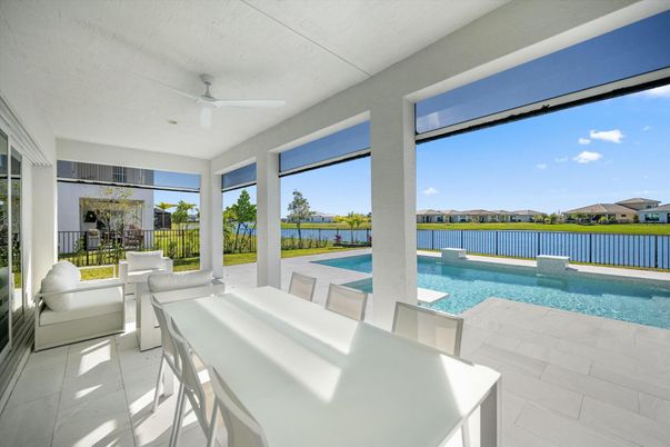 Interior, Pool, Sun Room, Water
