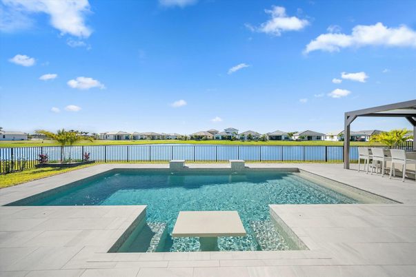 Exterior, Lake, Pool, Water