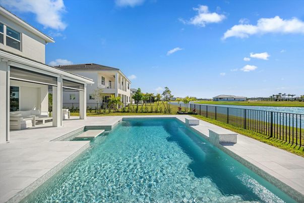 Exterior, Pool, Water