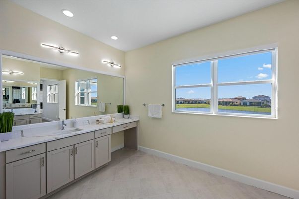 Bathroom, Dual Sink Vanities, Interior, Recessed Lighting