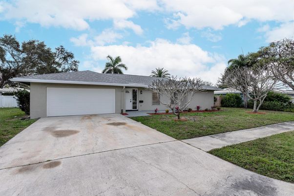 Attached, Backyard, Exterior, Facade, Ranch