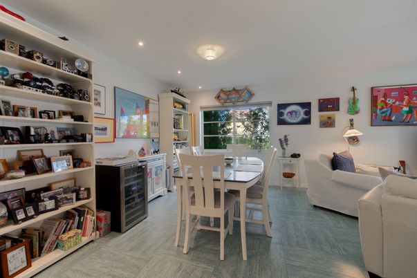 Dining room, Interior, Living room, Recessed Lighting