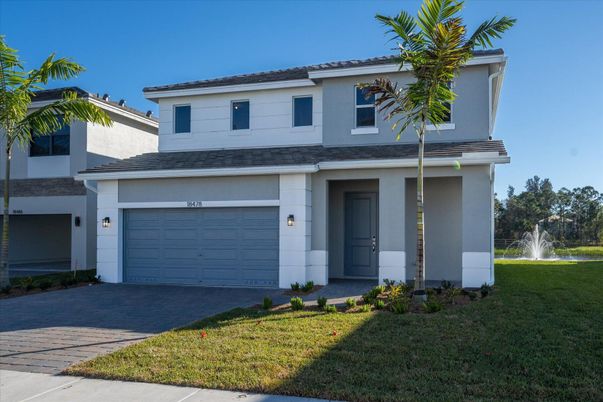 Attached, Exterior, Facade, Mediterranean
