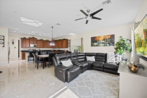 Dining room, Interior, Kitchen, Living room, Pendant Lights, Recessed Lighting, Stainless Steel Appliances