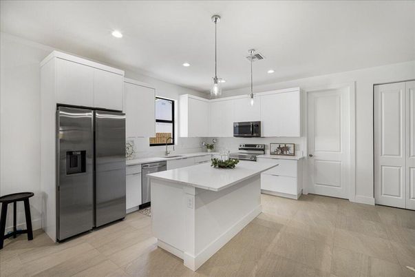 Interior, Kitchen, Pendant Lights, Recessed Lighting, Stainless Steel Appliances