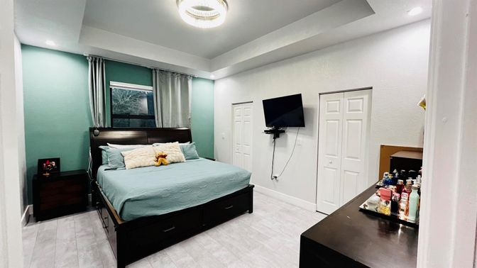 Bedroom, Interior, Recessed Lighting
