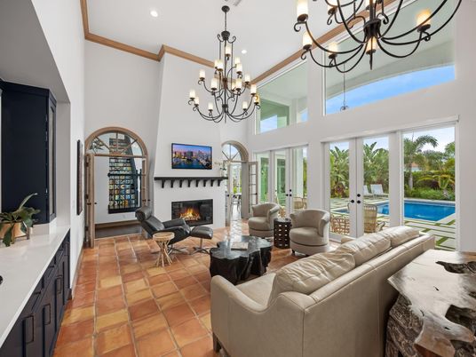 Chandelier, Fireplace, Interior, Living room, Recessed Lighting