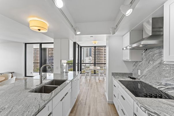 Dining room, Interior, Kitchen, Stainless Steel Appliances, Wood Texture Flooring