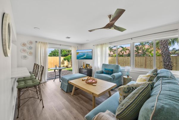 Interior, Living room, Sun Room, Wood Texture Flooring
