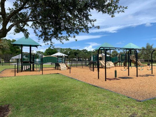 Backyard, Exterior, Playground