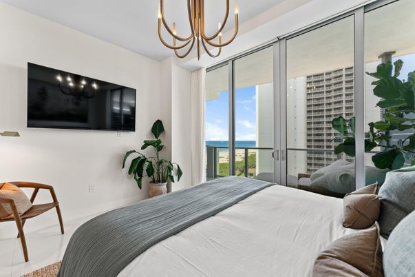 Bedroom, Chandelier, Interior, Water