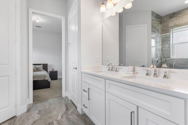 Bathroom, Bedroom, Dual Sink Vanities, Interior