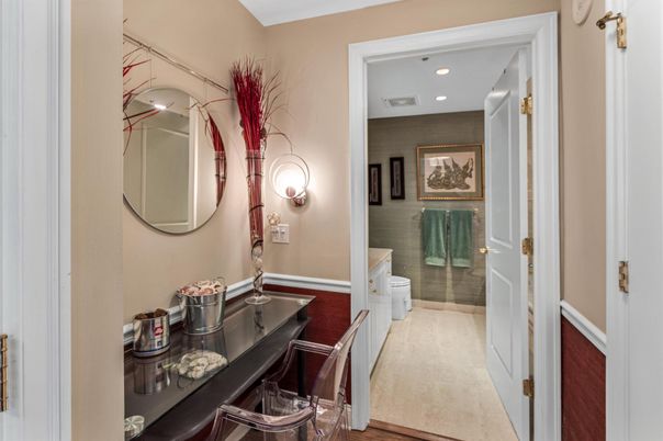 Bathroom, Interior, Recessed Lighting