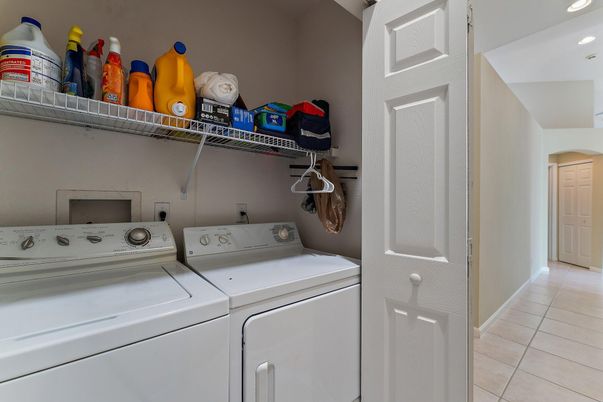 Interior, Recessed Lighting, Utility Closets, Washer