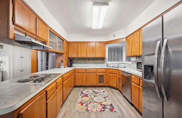 Interior, Kitchen, Stainless Steel Appliances, Wood Texture Flooring