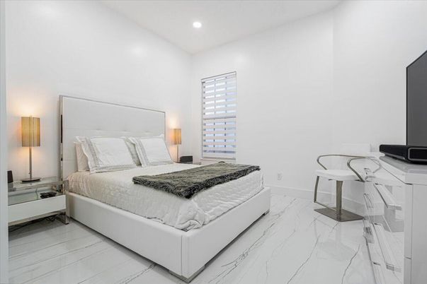 Bedroom, Interior, Marble, Recessed Lighting