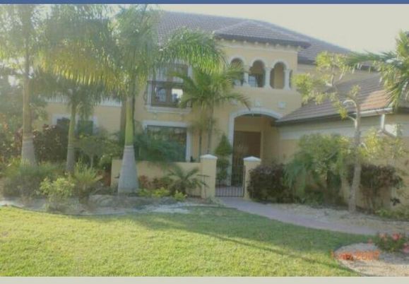 Backyard, Exterior, Facade, Mediterranean