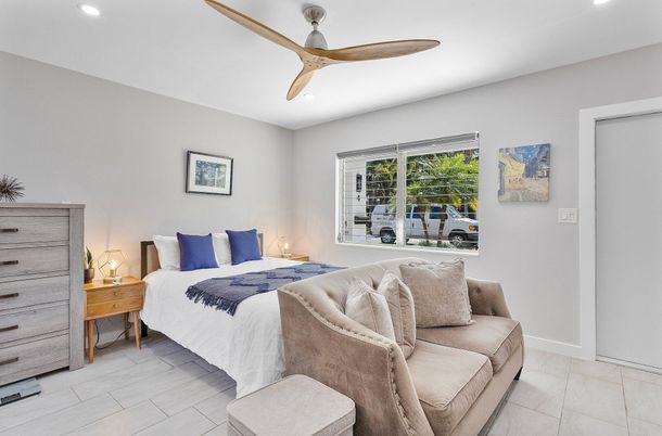 Bedroom, Interior, Recessed Lighting