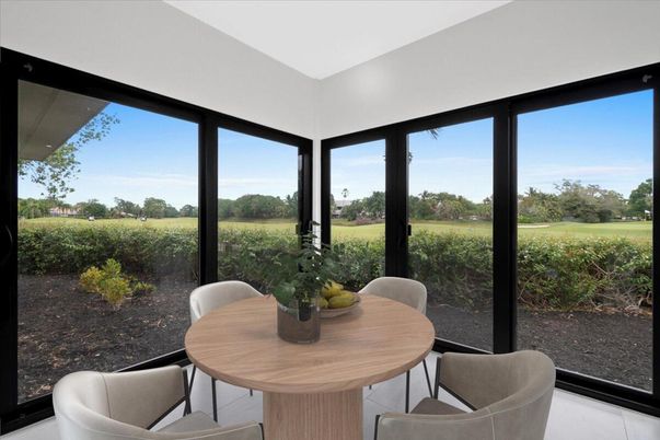 Dining room, Interior
