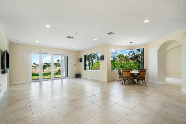 Chandelier, Dining room, Interior, Recessed Lighting