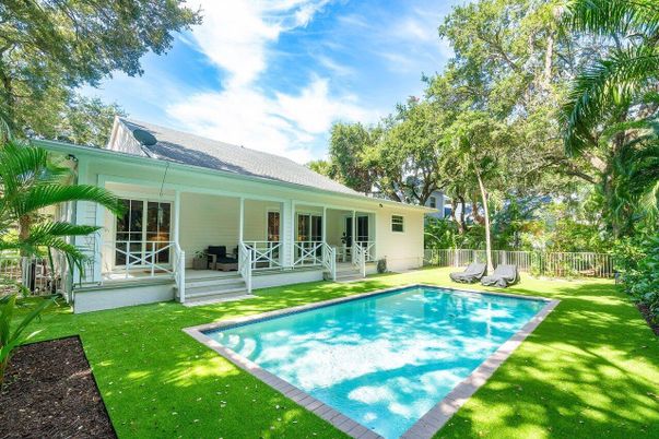 Backyard, Exterior, Pool