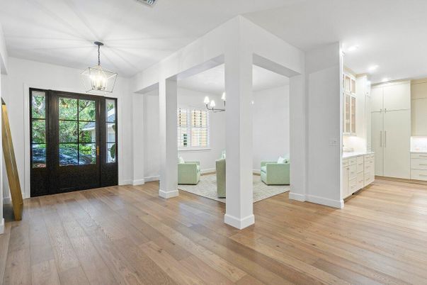 Interior, Pendant Lights, Recessed Lighting, Wood Texture Flooring