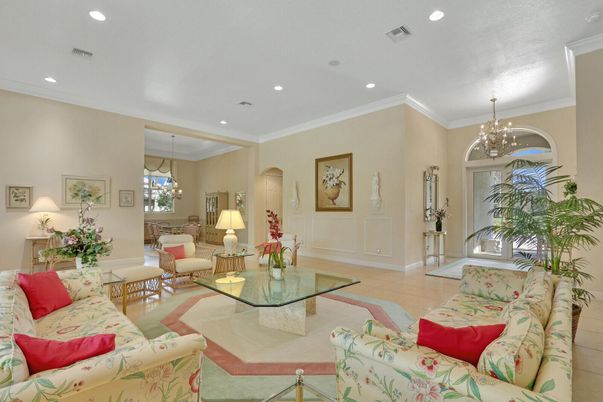 Chandelier, Interior, Living room, Recessed Lighting
