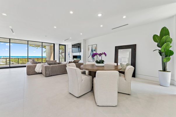 Dining room, Interior, Living room, Recessed Lighting, Water