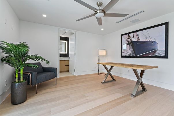 Home Office, Interior, Recessed Lighting, Wood Texture Flooring